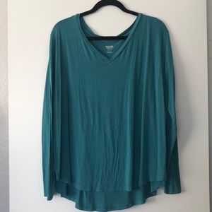 Loose Mossimo blue long-sleeve tee